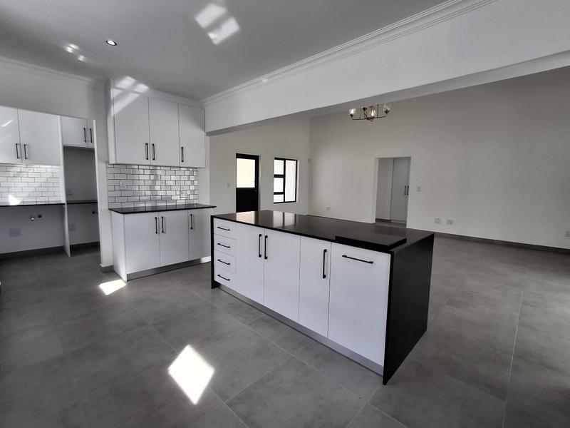 2 Bedroom Property for Sale in Britannia Bay Western Cape